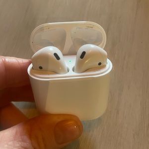 AirPods 2nd Generation